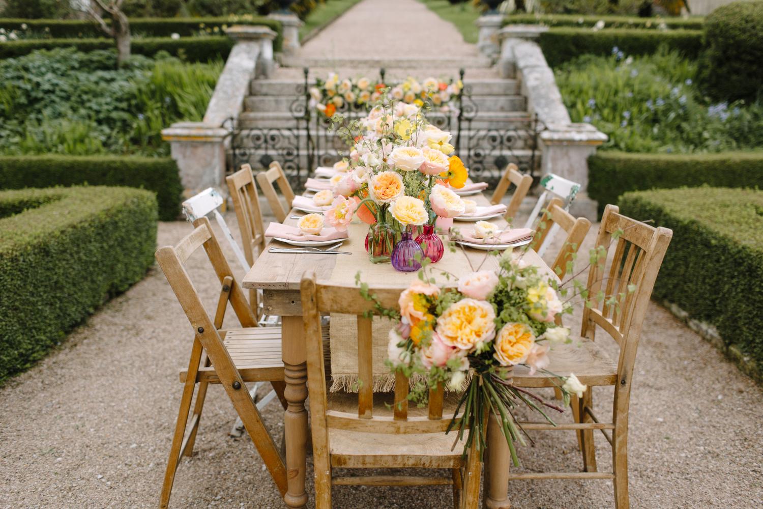 Outdoor Wedding Venue Table Decorations